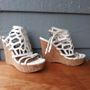 White wedges